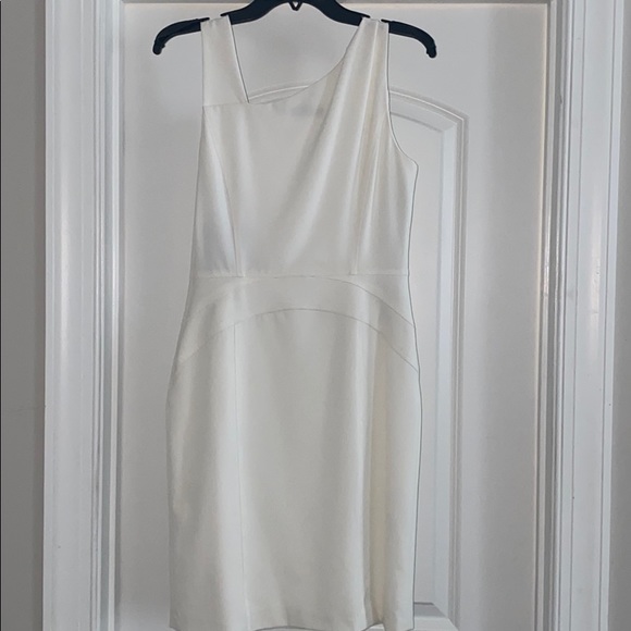 White Marc Andrew New York Dress - Picture 3 of 5